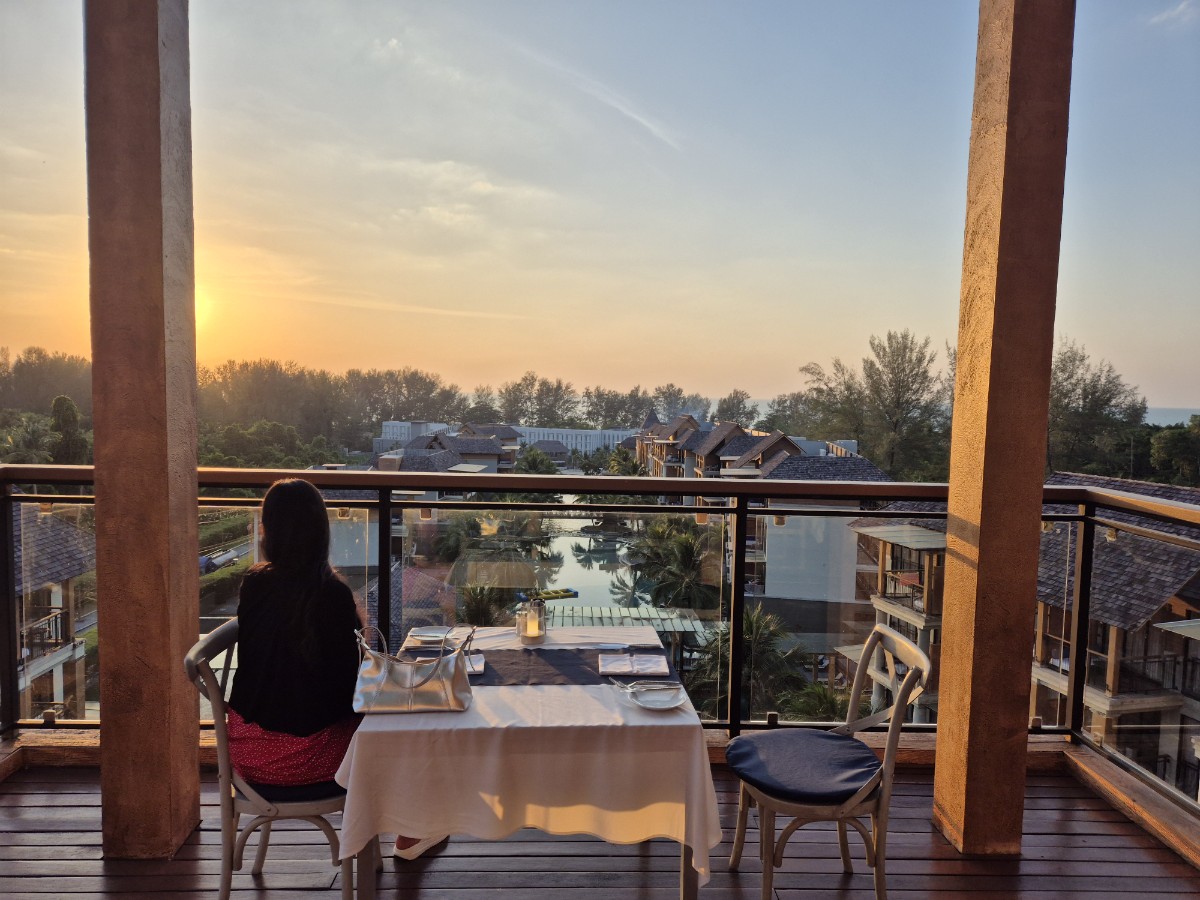 찰리부장님&샐리과장님행복한 허니문 보냈아요